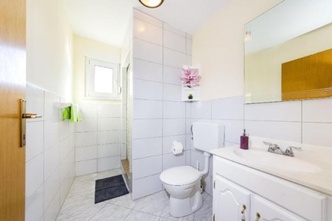 Apartments Elvir نين المظهر الخارجي الصورة