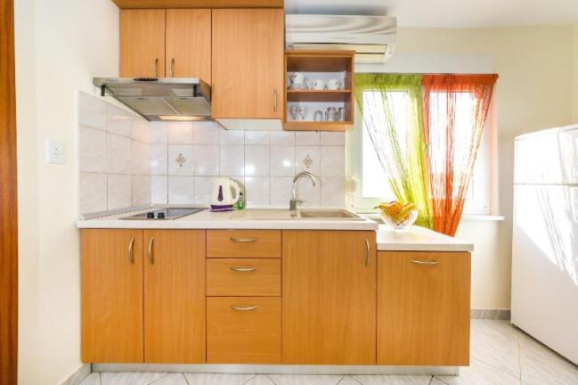Apartments Elvir نين المظهر الخارجي الصورة