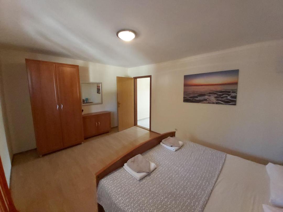 Apartments Elvir نين المظهر الخارجي الصورة