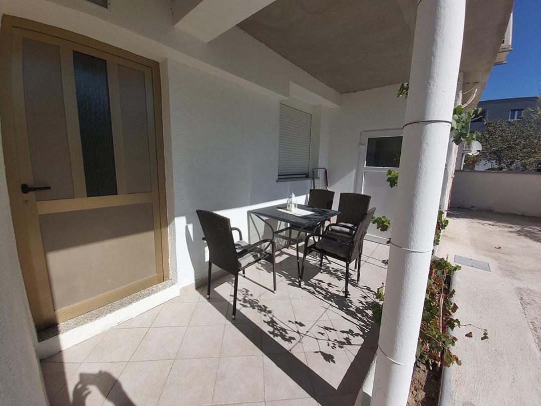 Apartments Elvir نين المظهر الخارجي الصورة